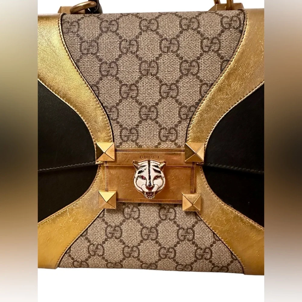 Gucci Osiride Medium Top Handle Crossbody Bag - Picture 4 of 16